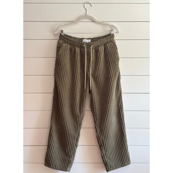 Urban Outfitters Olive Green Corduroy Pants | Ribbed Relaxed Fit | Women’s Small - Picture 11 of 12